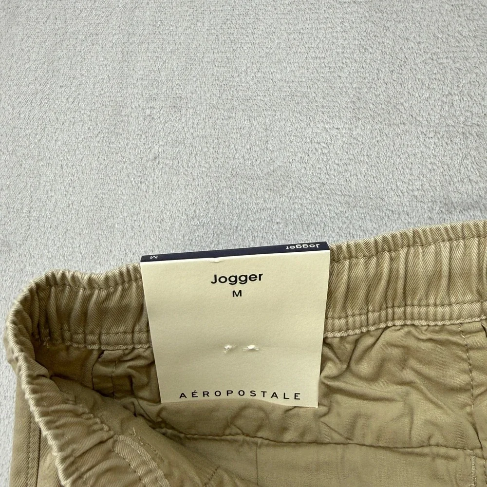 Aeropostale Mens Jogger Pants Size M Tan Khaki Elastic Waist Drawstring NWT